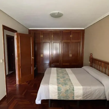 Vivienda 3 Zona Balaidos-pza. America Vigo